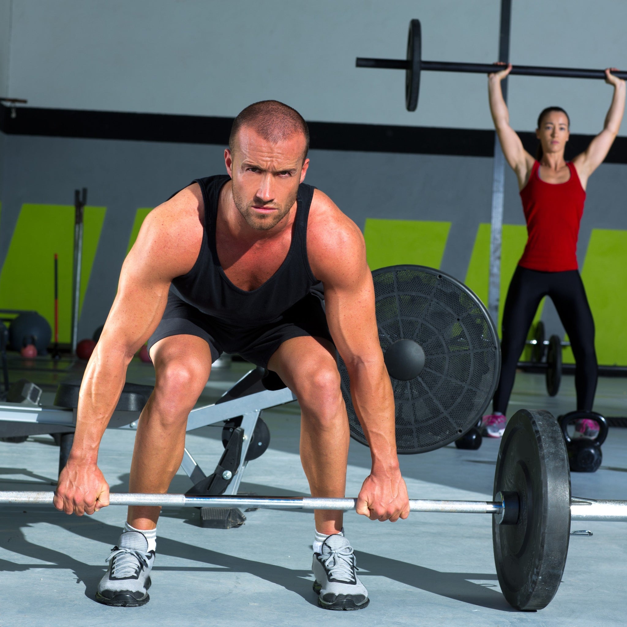 La forza prima del massimo: perché l’allenamento con i pesi resta al centro